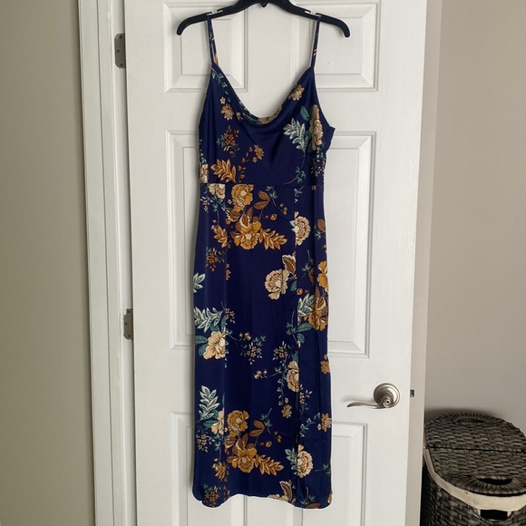 Navy blue floral midi dress, NWT - Picture 1 of 5
